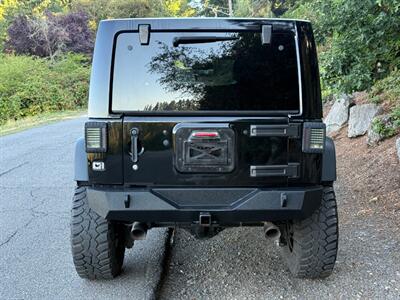 2014 Jeep Wrangler Unlimited Rubicon   - Photo 5 - Portland, OR 97202