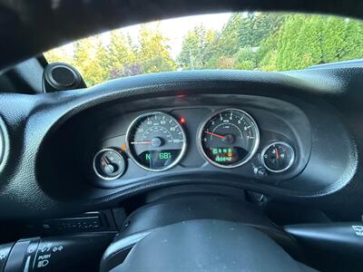 2014 Jeep Wrangler Unlimited Rubicon   - Photo 29 - Portland, OR 97202