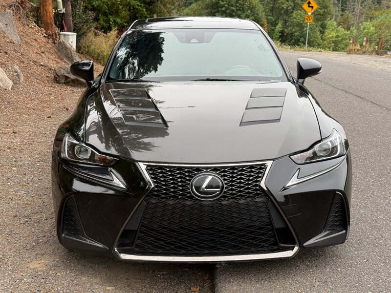 2020 Lexus IS 350 - Photo 4 - Portland, OR 97202