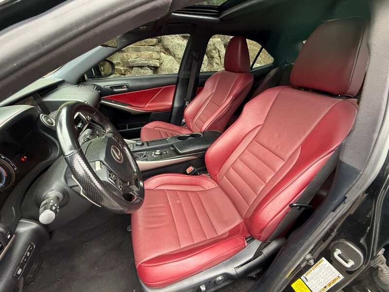 2020 Lexus IS 350 - Photo 12 - Portland, OR 97202