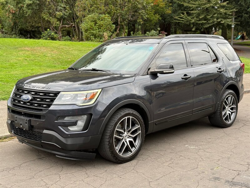 2017 Ford Explorer Sport   - Photo 1 - Portland, OR 97202