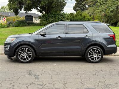 2017 Ford Explorer Sport   - Photo 2 - Portland, OR 97202