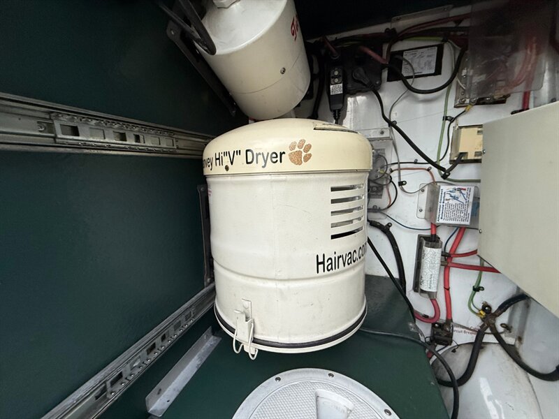 2010 Freightliner Sprinter 2500 - Photo 39 - Portland, OR 97202