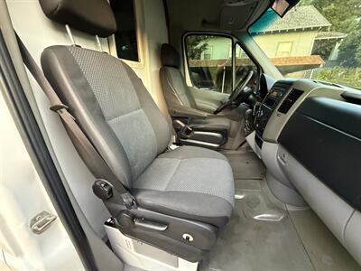 2010 Freightliner Sprinter 2500 - Photo 16 - Portland, OR 97202
