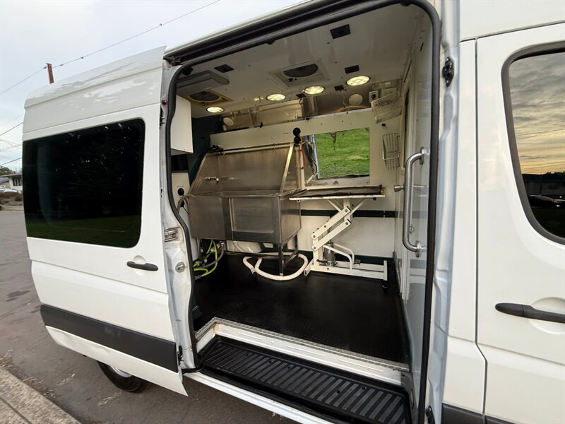 2010 Freightliner Sprinter 2500 - Photo 43 - Portland, OR 97202
