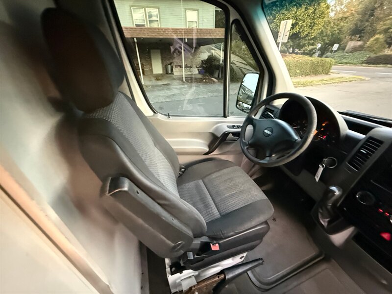 2010 Freightliner Sprinter 2500 - Photo 17 - Portland, OR 97202