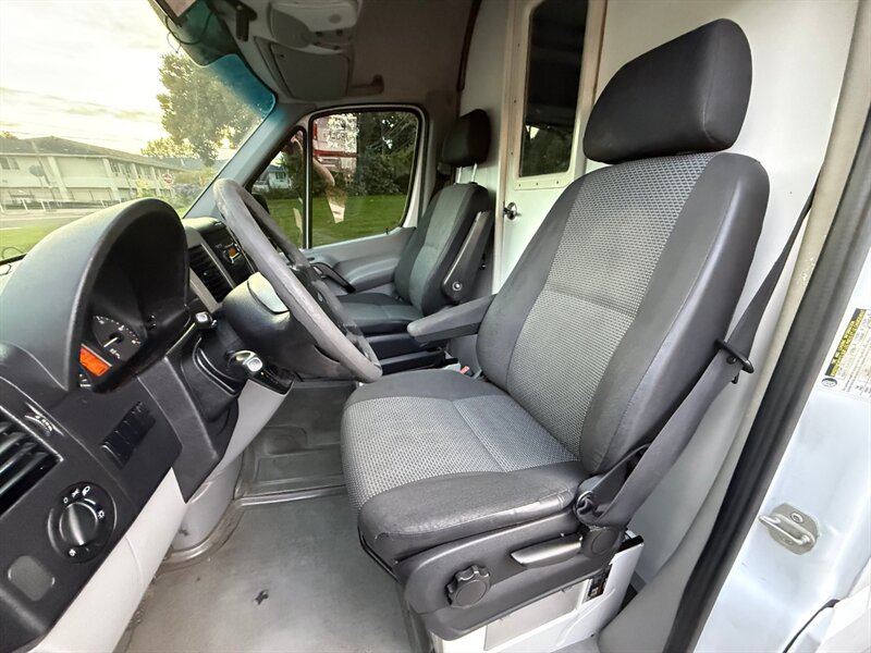 2010 Freightliner Sprinter 2500 - Photo 8 - Portland, OR 97202