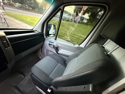 2010 Freightliner Sprinter 2500 - Photo 14 - Portland, OR 97202