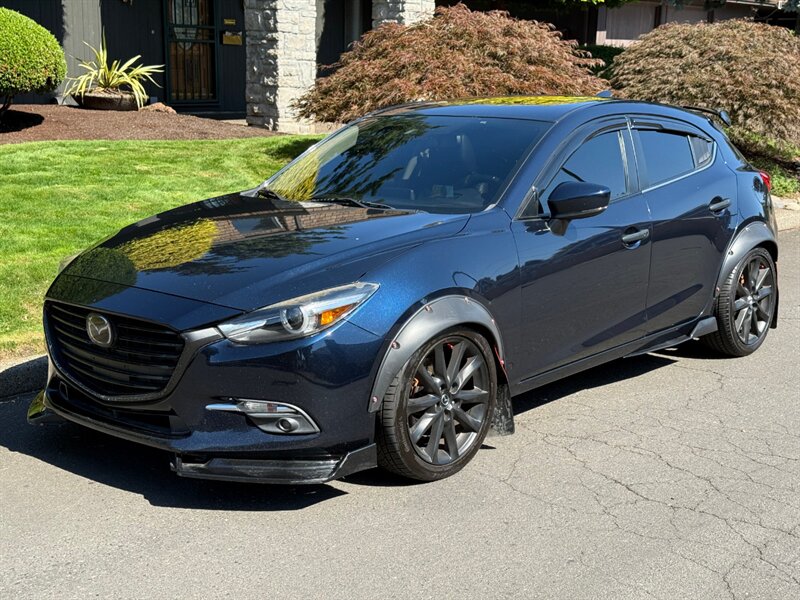 2018 Mazda Mazda3 Grand Touring - Photo 1 - Portland, OR 97202