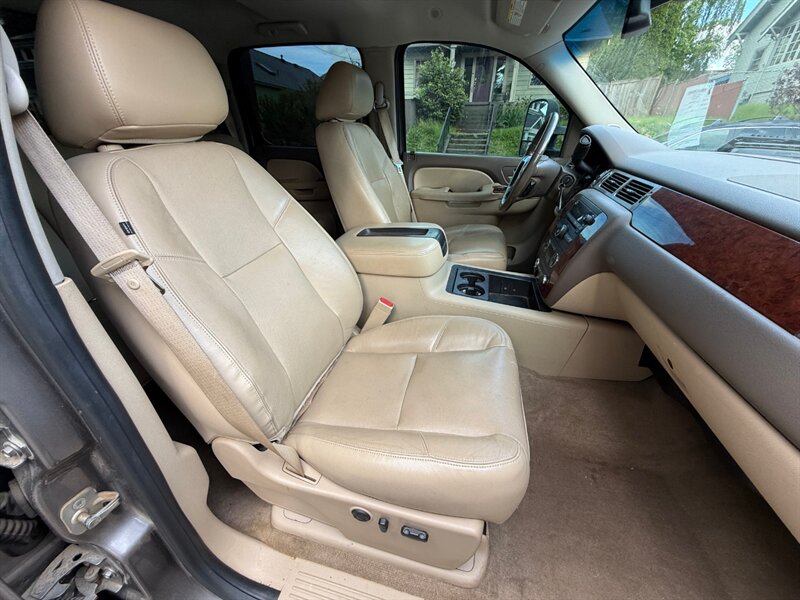2012 Chevrolet Silverado 2500 LTZ - Photo 12 - Portland, OR 97202