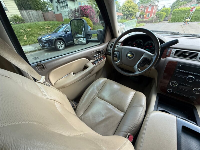 2012 Chevrolet Silverado 2500 LTZ - Photo 18 - Portland, OR 97202