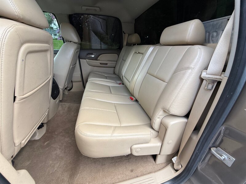 2012 Chevrolet Silverado 2500 LTZ - Photo 14 - Portland, OR 97202