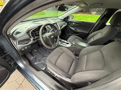 2020 Chevrolet Malibu LT   - Photo 7 - Portland, OR 97202