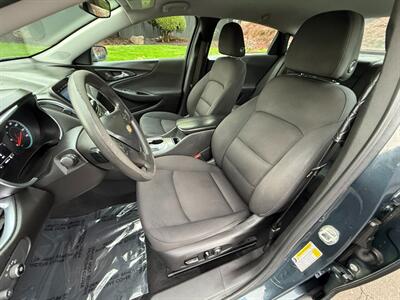 2020 Chevrolet Malibu LT   - Photo 8 - Portland, OR 97202