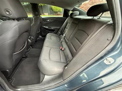 2020 Chevrolet Malibu LT   - Photo 12 - Portland, OR 97202
