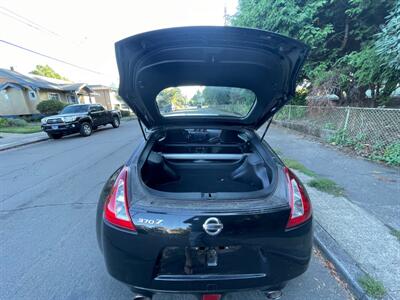 2018 Nissan 370Z Sport   - Photo 11 - Portland, OR 97202