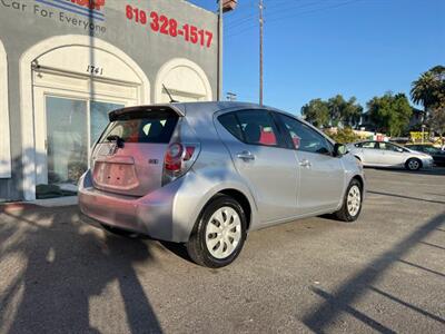 2013 Toyota Prius c Three   - Photo 8 - National City, CA 91950