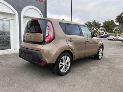 2015 Kia Soul +   - Photo 8 - San Diego, CA 92105
