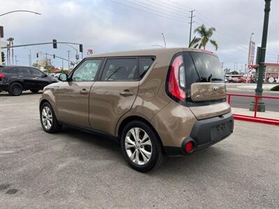 2015 Kia Soul +   - Photo 6 - San Diego, CA 92105