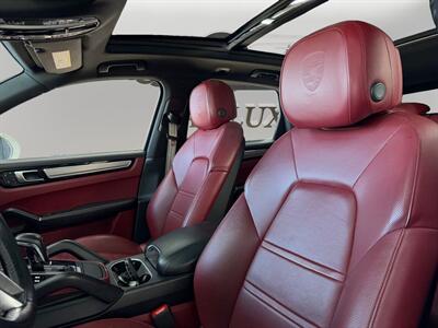 2022 Porsche Cayenne Platinum Edition   - Photo 9 - Lennox, CA 90304