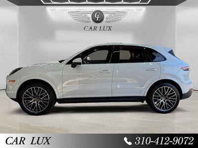2022 Porsche Cayenne Platinum Edition   - Photo 2 - Lennox, CA 90304