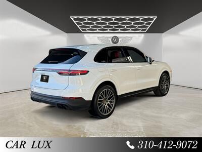 2022 Porsche Cayenne Platinum Edition   - Photo 5 - Lennox, CA 90304