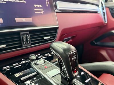 2022 Porsche Cayenne Platinum Edition   - Photo 29 - Lennox, CA 90304
