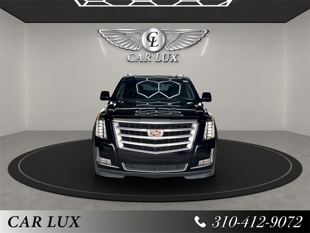 2020 Cadillac Escalade Luxury's photo