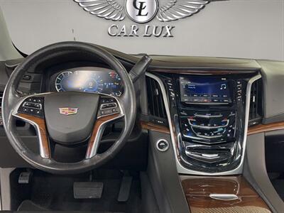 2020 Cadillac Escalade Luxury   - Photo 13 - Lennox, CA 90304