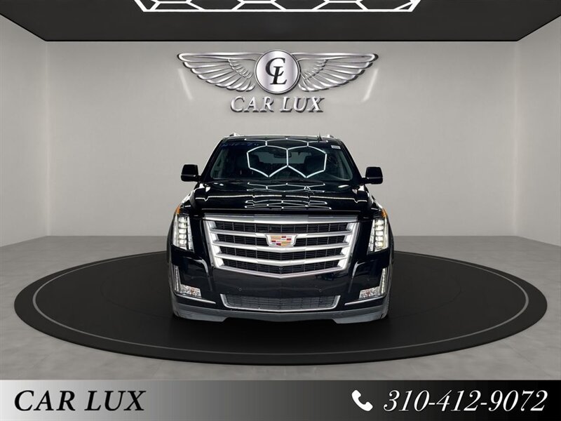 2020 Cadillac Escalade Luxury  