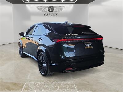 2023 Nissan Ariya EVOLVE+ e-4ORCE   - Photo 3 - Lennox, CA 90304