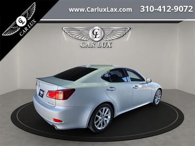 2012 Lexus IS   - Photo 7 - Lennox, CA 90304