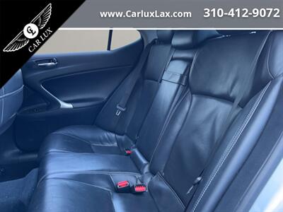 2012 Lexus IS   - Photo 13 - Lennox, CA 90304