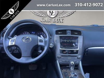 2012 Lexus IS   - Photo 14 - Lennox, CA 90304