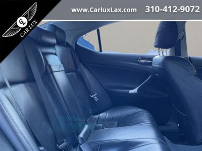 2012 Lexus IS   - Photo 18 - Lennox, CA 90304