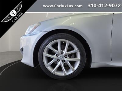 2012 Lexus IS   - Photo 9 - Lennox, CA 90304