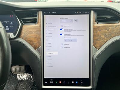 2018 Tesla Model S 75D   - Photo 24 - Lennox, CA 90304