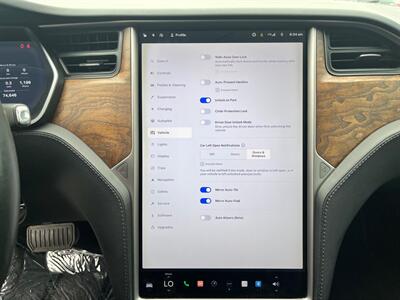 2018 Tesla Model S 75D   - Photo 20 - Lennox, CA 90304