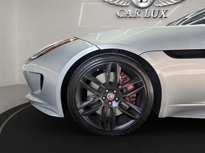 2017 Jaguar F-TYPE R   - Photo 9 - Lennox, CA 90304