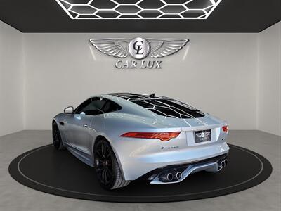 2017 Jaguar F-TYPE R   - Photo 5 - Lennox, CA 90304
