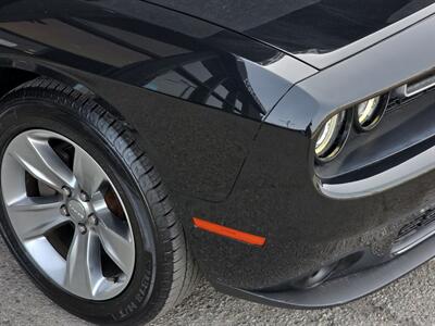 2020 Dodge Challenger SXT   - Photo 21 - Lennox, CA 90304