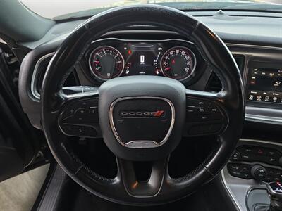 2020 Dodge Challenger SXT   - Photo 12 - Lennox, CA 90304