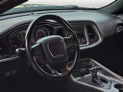 2020 Dodge Challenger SXT   - Photo 10 - Lennox, CA 90304