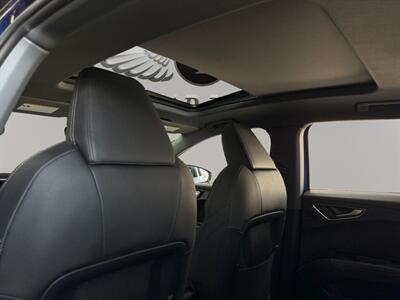 2022 Audi Q4 e-tron Prestige quattro - Photo 19 - Lennox, CA 90304