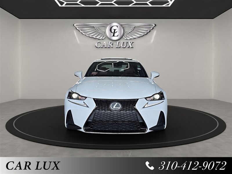 2018 Lexus IS 300  