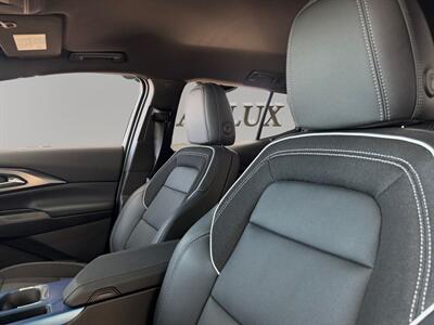2025 Chevrolet Equinox EV LT - Photo 9 - Lennox, CA 90304