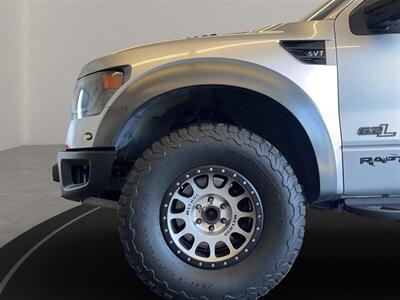 2013 Ford F-150 SVT Raptor   - Photo 11 - Lennox, CA 90304