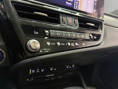 2022 Lexus ES 300h 300h - Photo 24 - Lennox, CA 90304