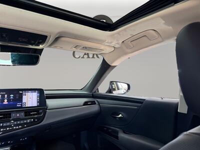 2022 Lexus ES 300h 300h - Photo 19 - Lennox, CA 90304
