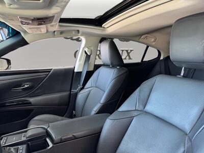 2022 Lexus ES 300h 300h - Photo 9 - Lennox, CA 90304